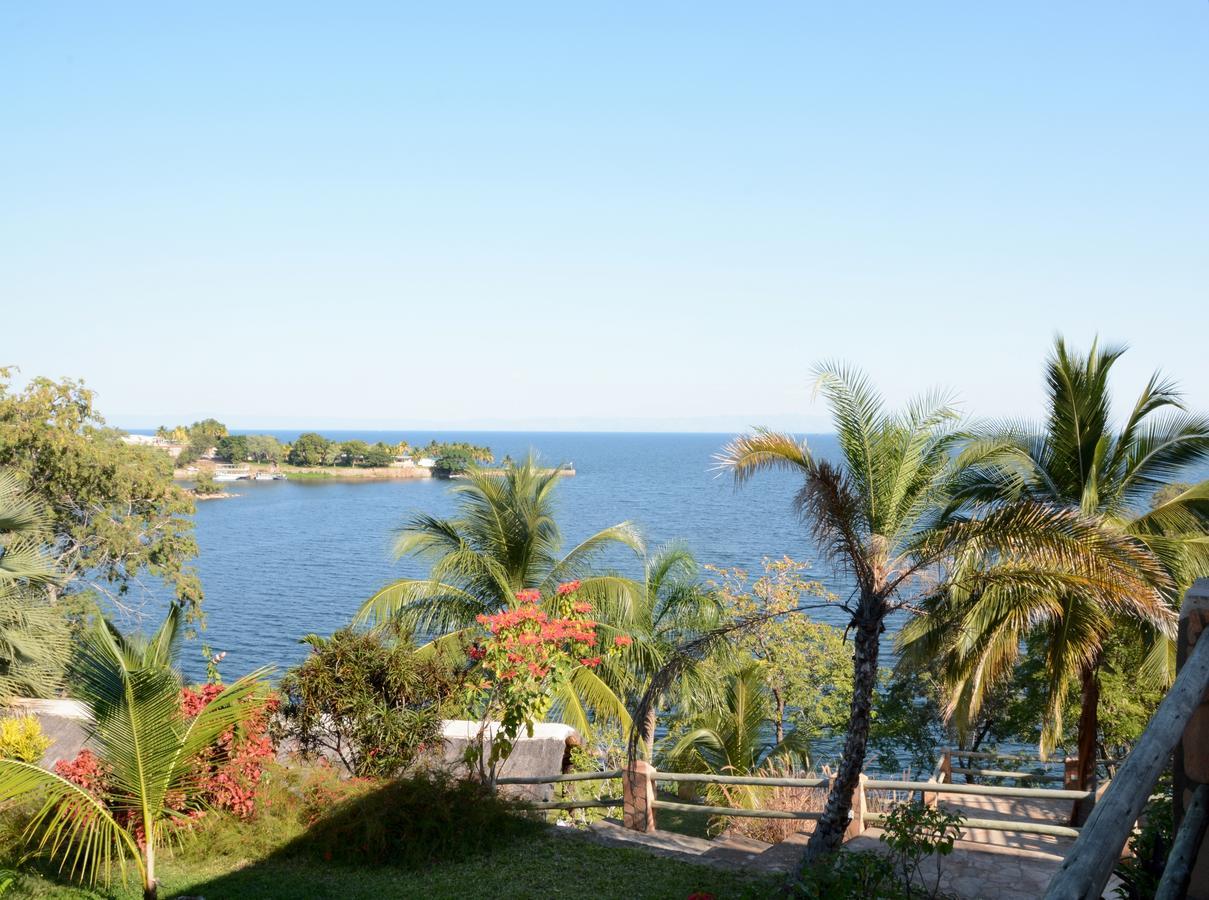 Lake Kariba Inns Siavonga Exteriör bild
