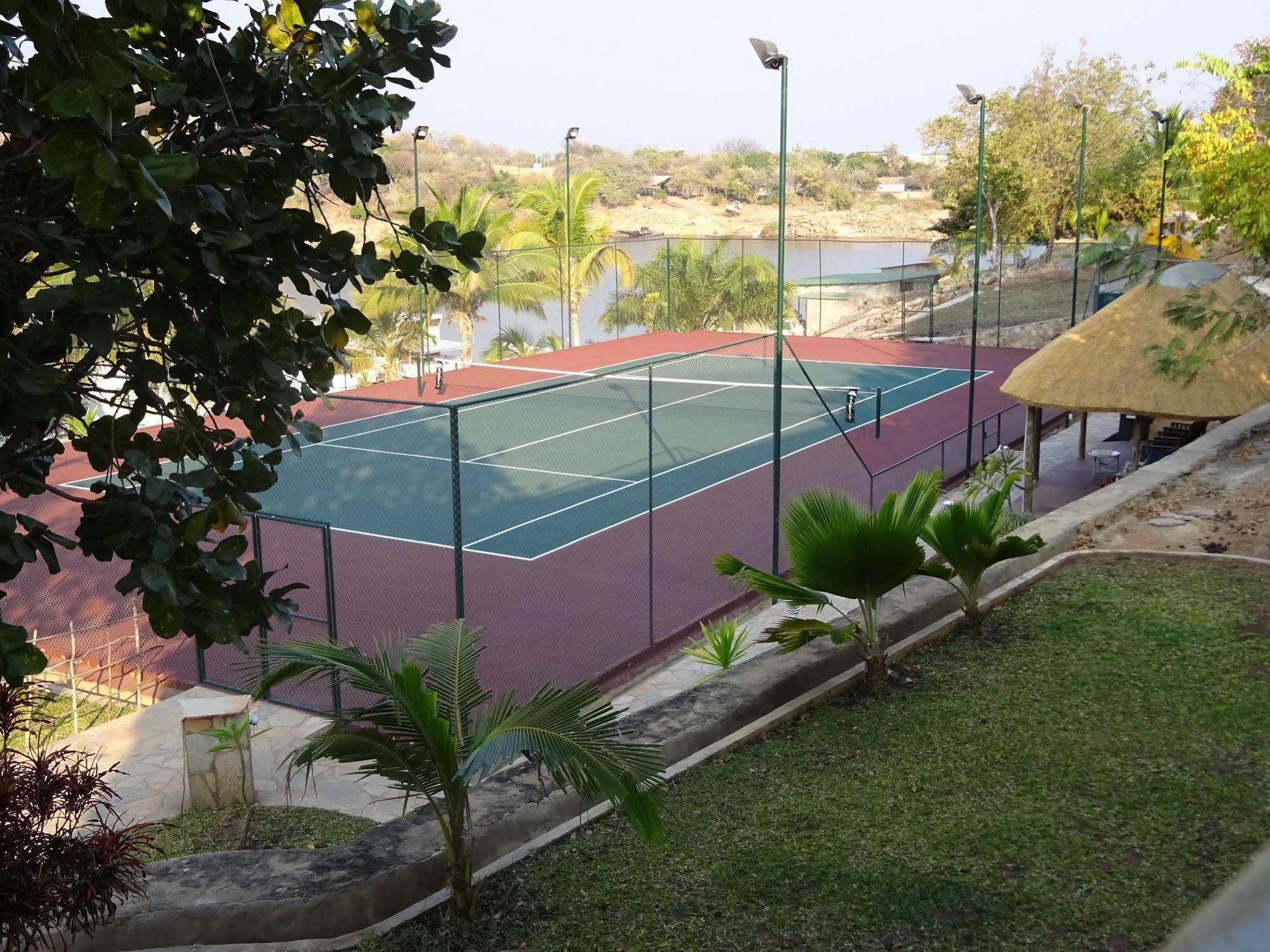 Lake Kariba Inns Siavonga Exteriör bild